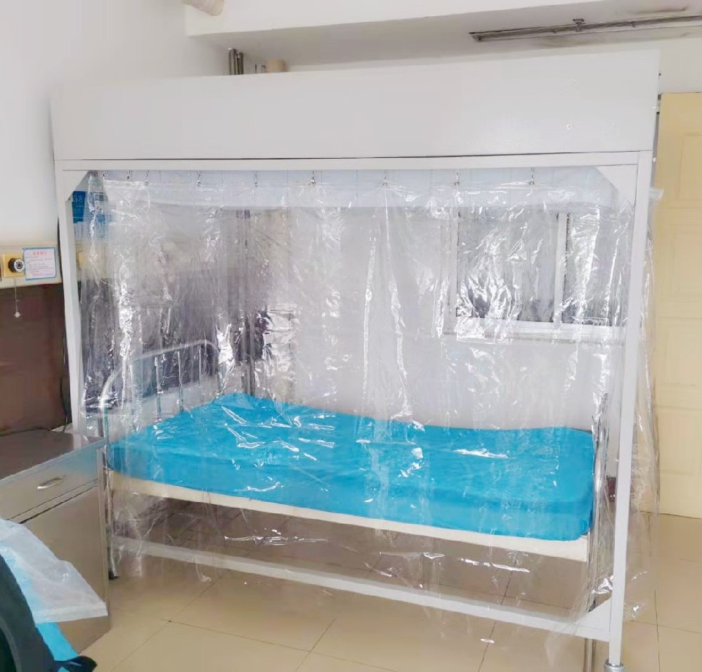 守護脆弱生命！江蘇某醫院十餘台層流床今日安裝完（wán）畢，為患者築牢感染（rǎn）防護屏障（zhàng）
